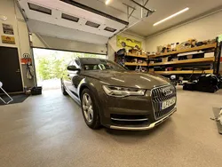 Grå Begagnad 2016 Audi A6 Allroad Kombi | 229 000 kr (Marknadspris)