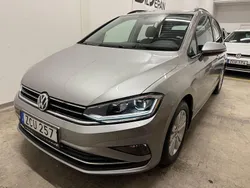 Silver (silver metallic) Begagnad 2018 VW Golf VII Halvkombi | 148 900 kr (Marknadspris)