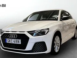 Vit Begagnad 2022 Audi A1 Sportback Proline Halvkombi | 209 000 kr (Bra pris)