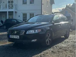 Svart Begagnad 2014 Volvo V70 Momentum Kombi | 39 000 kr