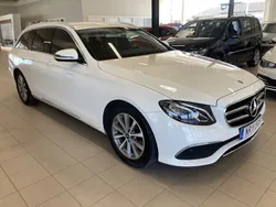 Vit Begagnad 2019 Mercedes E220 Avantgarde Kombi | 284 900 kr (Superpris)