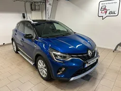 Mörkblå (blå metallic) Begagnad 2019 Renault Captur SUV | 189 900 kr (Marknadspris)