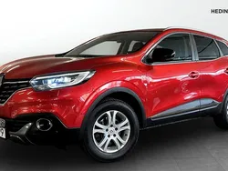 Röd (red) Begagnad 2016 Renault Kadjar SUV | 115 900 kr (Marknadspris)