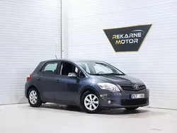 Mörkgrå Begagnad 2011 Toyota Auris Plus Halvkombi | 54 900 kr (Marknadspris)