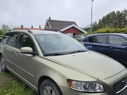Grön Begagnad 2009 Volvo V50 Kombi | 31 500 kr (Bra pris)