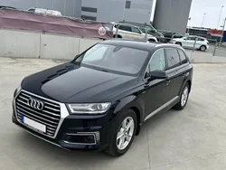 Blå Begagnad 2017 Audi Q7 SUV | 385 000 kr (Lite dyr)
