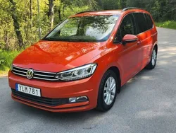 Orange Begagnad 2017 VW Touran Minibuss | 129 900 kr (Bra pris)