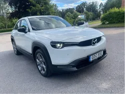 Vit Begagnad 2021 Mazda MX30 SUV | 164 900 kr (Marknadspris)