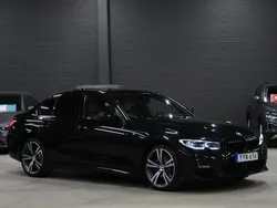 Svart Begagnad 2019 BMW 330 M Sport Sedan | 369 900 kr (Lite dyr)
