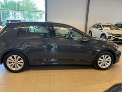 Grå Begagnad 2016 VW Golf VII Halvkombi | 150 000 kr (Marknadspris)