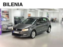 Mörkgrå (grå) Begagnad 2013 VW Polo Halvkombi | 87 900 kr (Marknadspris)