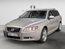 Ljusbrun (brun) Begagnad 2010 Volvo V70 Summum Kombi | 89 900 kr (Marknadspris)