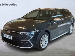 Grå Begagnad 2022 VW Golf Alltrack Kombi | 309 000 kr (Marknadspris)