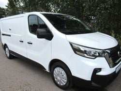 Vit Begagnad 2023 Nissan NV300 Van | 315 000 kr