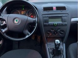 Brun Begagnad 2008 Skoda Octavia Kombi | 18 990 kr (Superpris)