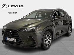 Grön Begagnad 2024 Lexus NX450h+ Business Edition SUV | 564 900 kr (Superpris)
