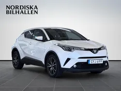 Vit Begagnad 2018 Toyota C-HR Multidrive S SUV | 184 795 kr (Marknadspris)