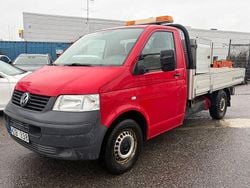 Flerfärgad (röd) Begagnad 2009 VW T5 Van | 159 875 kr