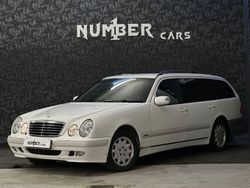 Vit Begagnad 2000 Mercedes E240 Kombi | 19 900 kr