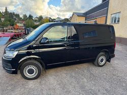 Svart Begagnad 2019 VW T6.1 Van | 369 000 kr