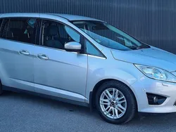 Grå Begagnad 2013 Ford Grand C-Max Titanium Minibuss | 89 900 kr (Dyr)