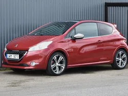 Mörkröd Begagnad 2013 Peugeot 208 GTi Halvkombi | 79 900 kr (Bra pris)