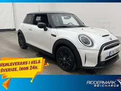 Vit Begagnad 2023 Mini Cooper SE Halvkombi | 228 900 kr (Marknadspris)