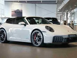 Flerfärgad Begagnad 2025 Porsche 911 Targa 4 Cab | 2 195 000 kr