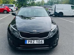 Svart Begagnad 2015 Kia Optima Sedan | 124 900 kr (Marknadspris)