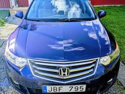 Blå Begagnad 2009 Honda Accord Kombi | 29 500 kr (Dyr)