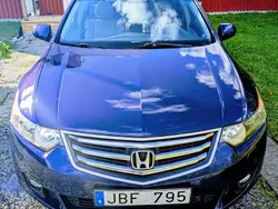 Blå Begagnad 2009 Honda Accord Kombi | 33 000 kr