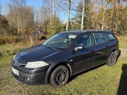 Grå Begagnad 2008 Renault Mégane GrandTour Kombi | 7 500 kr (Superpris)