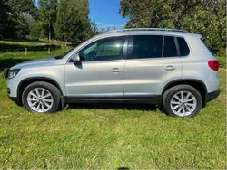 Grå Begagnad 2012 VW Tiguan Sportline SUV | 125 000 kr (Marknadspris)