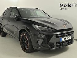 Svart (midnight black metallic) Begagnad 2025 Cupra Terramar VZ SUV | 579 900 kr (Marknadspris)