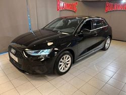 Svart Begagnad 2022 Audi A3 Sportback Sport Halvkombi | 247 500 kr (Marknadspris)