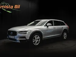 Silver Begagnad 2018 Volvo V90 CC Plus Kombi | 279 600 kr (Bra pris)