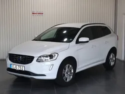 Vit Begagnad 2014 Volvo XC60 Momentum SUV | 139 900 kr (Marknadspris)