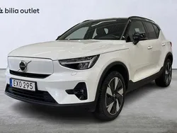 Vit Begagnad 2023 Volvo XC40 SUV | 389 900 kr