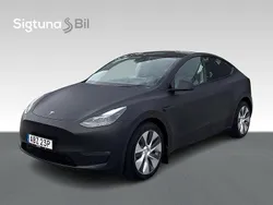 Svart Begagnad 2021 Tesla Model Y Long Range AWD SUV | 344 900 kr