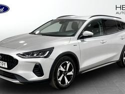 Moondust silver Begagnad 2023 Ford Focus Active Kombi | 234 900 kr (Marknadspris)