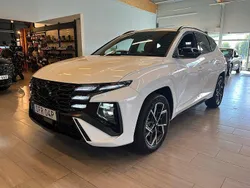 Vit Begagnad 2024 Hyundai Tucson Advanced SUV | 388 000 kr (Marknadspris)