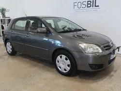 Grå Begagnad 2004 Toyota Corolla Halvkombi | 49 900 kr (Marknadspris)