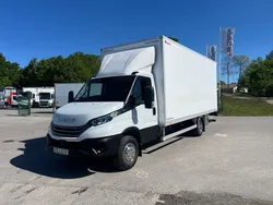 Vit Ny 2025 Iveco Daily Van | 1 243 750 kr