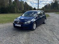 Blå Begagnad 2012 VW Golf VII Halvkombi | 54 900 kr (Bra pris)
