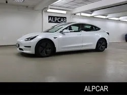 Vit Begagnad 2020 Tesla Model 3 Long Range Sedan | 289 900 kr (Lite dyr)