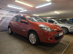 Röd Begagnad 2011 Renault Clio R.S. Halvkombi | 39 900 kr (Marknadspris)