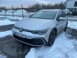 Reflexsilver metallic Begagnad 2022 VW Golf Alltrack Kombi | 289 000 kr (Marknadspris)
