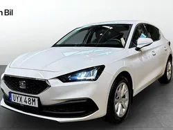 Vit Begagnad 2022 Seat Leon Style Halvkombi | 194 900 kr (Marknadspris)