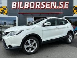Vit Begagnad 2015 Nissan Qashqai SUV | 125 000 kr (Marknadspris)