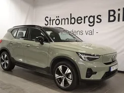 Grön Begagnad 2022 Volvo XC40 Single Motor SUV | 459 000 kr